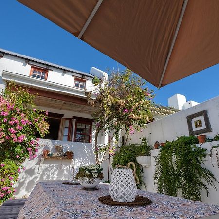 Smugglers' Bnb ปาเตอร์นอสเตอร์ ภายนอก รูปภาพ